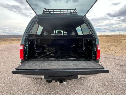 Used 2011 Ford F250 Lariat w/ FX4 Off Road Pkg image 5