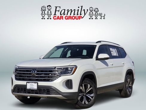 New 2026 Volkswagen Atlas SE image 1