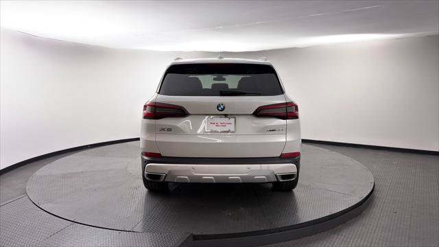 Used 2023 BMW X5 xDrive40i w/ Premium Package AWD/4WD image 7