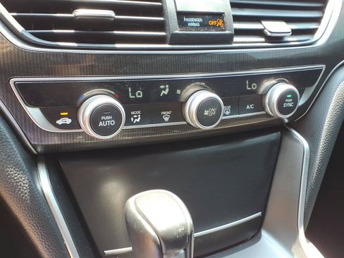 Used 2020 Honda Accord Sport image 18