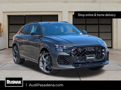 New 2025 Audi RS Q8 performance