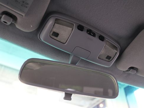 Used 2000 Toyota Tacoma 4x4 Regular Cab image 89