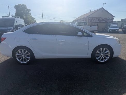 Used 2013 Buick Verano Convenience FWD image 12
