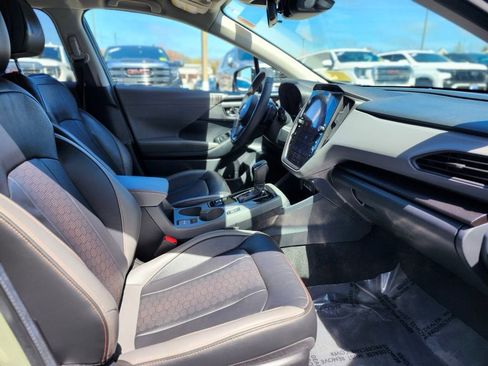 Used 2024 Subaru Crosstrek 2.5i Limited AWD/4WD image 9