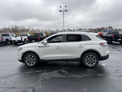 Used 2021 Lincoln Nautilus Reserve image 5