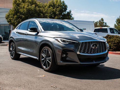 Used 2023 INFINITI QX55 Essential w/ Cargo Package AWD/4WD image 3