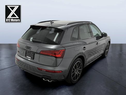 Used 2023 Audi SQ5 Premium Plus w/ Premium Plus Package AWD/4WD image 7