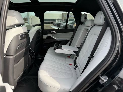 Used 2025 BMW X5 xDrive40i w/ Premium Enhanced Package image 20