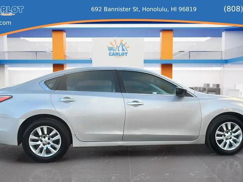Used 2013 Nissan Altima 2.5 S FWD image 7