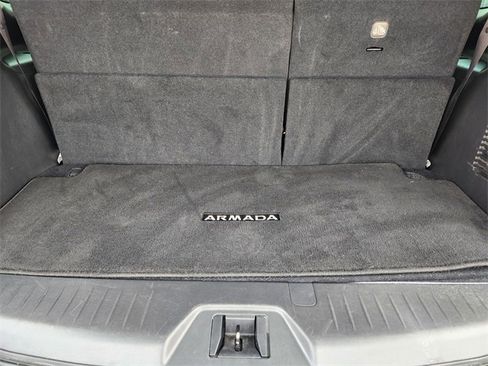 Used 2022 Nissan Armada SL w/ Captain's Chairs Package image 33