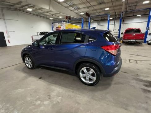 Used 2016 Honda HR-V EX image 8