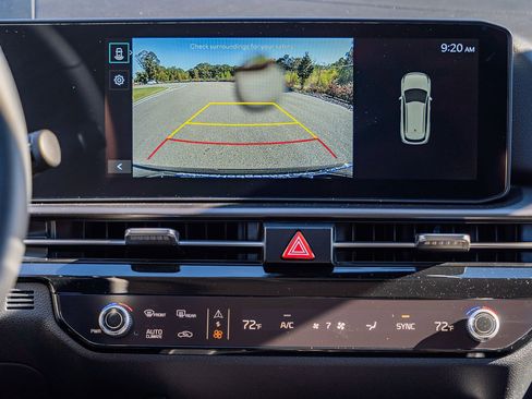 New 2026 Kia Sportage SX FWD image 24