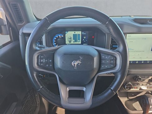 Used 2024 Ford Bronco Black Diamond w/ Sasquatch Package image 13