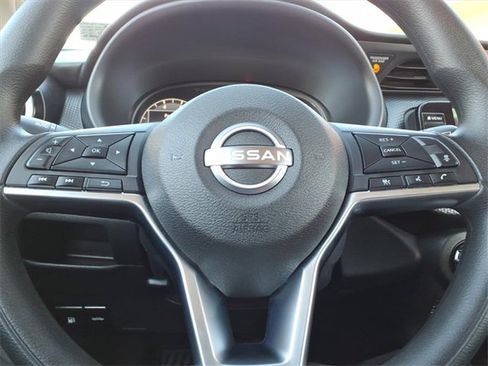 Used 2024 Nissan Kicks SV image 23