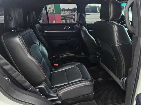 Used 2017 Ford Explorer Sport w/ Equipment Group 401A AWD/4WD image 27
