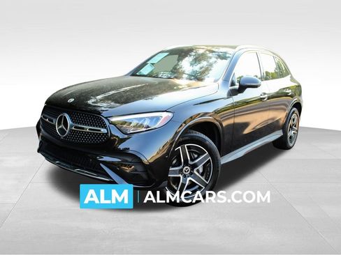 Used 2025 Mercedes-Benz GLC 300 4MATIC w/ AMG Line image 1