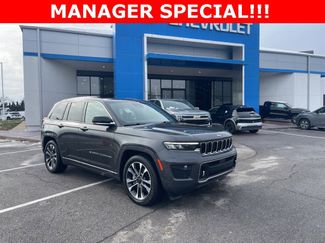 Used 2023 Jeep Grand Cherokee Overland w/ Luxury Tech Group IV video 1