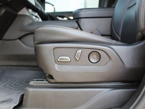 Used 2023 GMC Yukon Denali AWD/4WD image 7