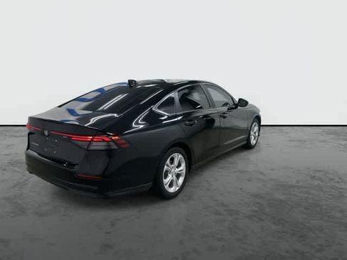 Used 2025 Honda Accord LX image 3