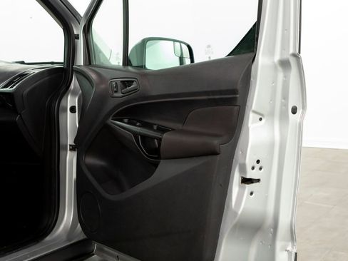 Used 2017 Ford Transit Connect XL image 14