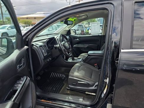 Used 2016 Chevrolet Colorado LT AWD/4WD image 9