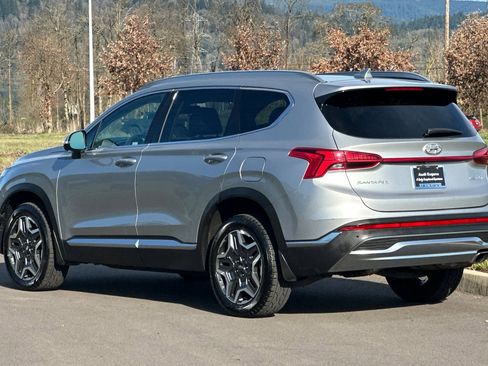 Used 2022 Hyundai Santa Fe Limited w/ Cargo Package image 5