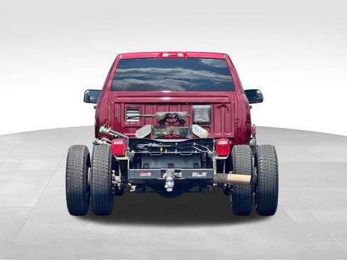 Used 2022 RAM 3500 Tradesman w/ Chrome Appearance Group AWD/4WD image 6