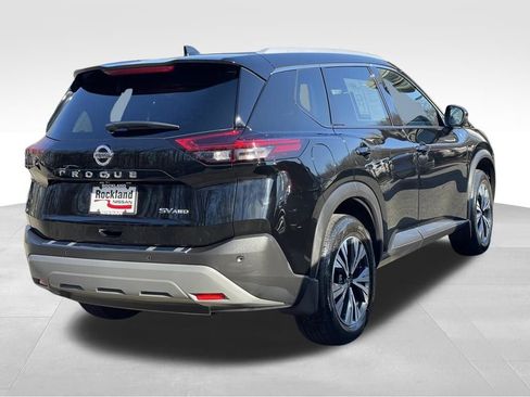 Certified 2021 Nissan Rogue SV w/ Premium Package AWD/4WD image 4