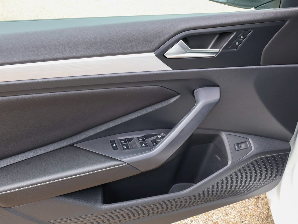 Certified 2026 Volkswagen Jetta S FWD image 13