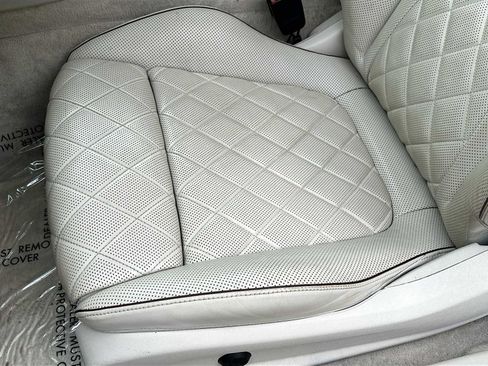 Used 2020 Mercedes-Benz E 450 Cabriolet image 20