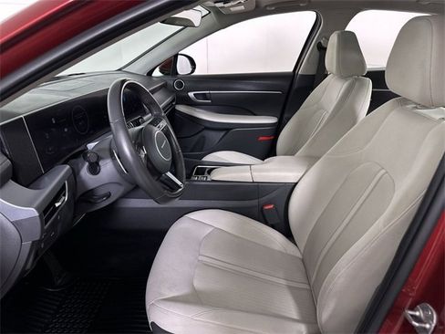 Used 2024 Hyundai Sonata SEL w/ Convenience Package image 20