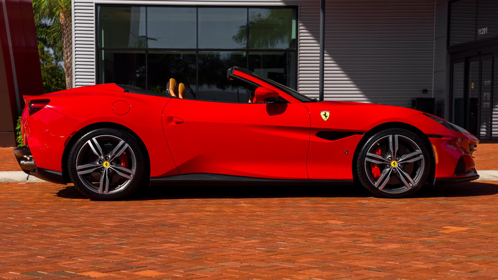 Certified 2022 Ferrari Portofino M RWD image 6