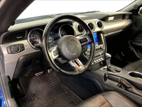 Used 2022 Ford Mustang GT Premium image 18