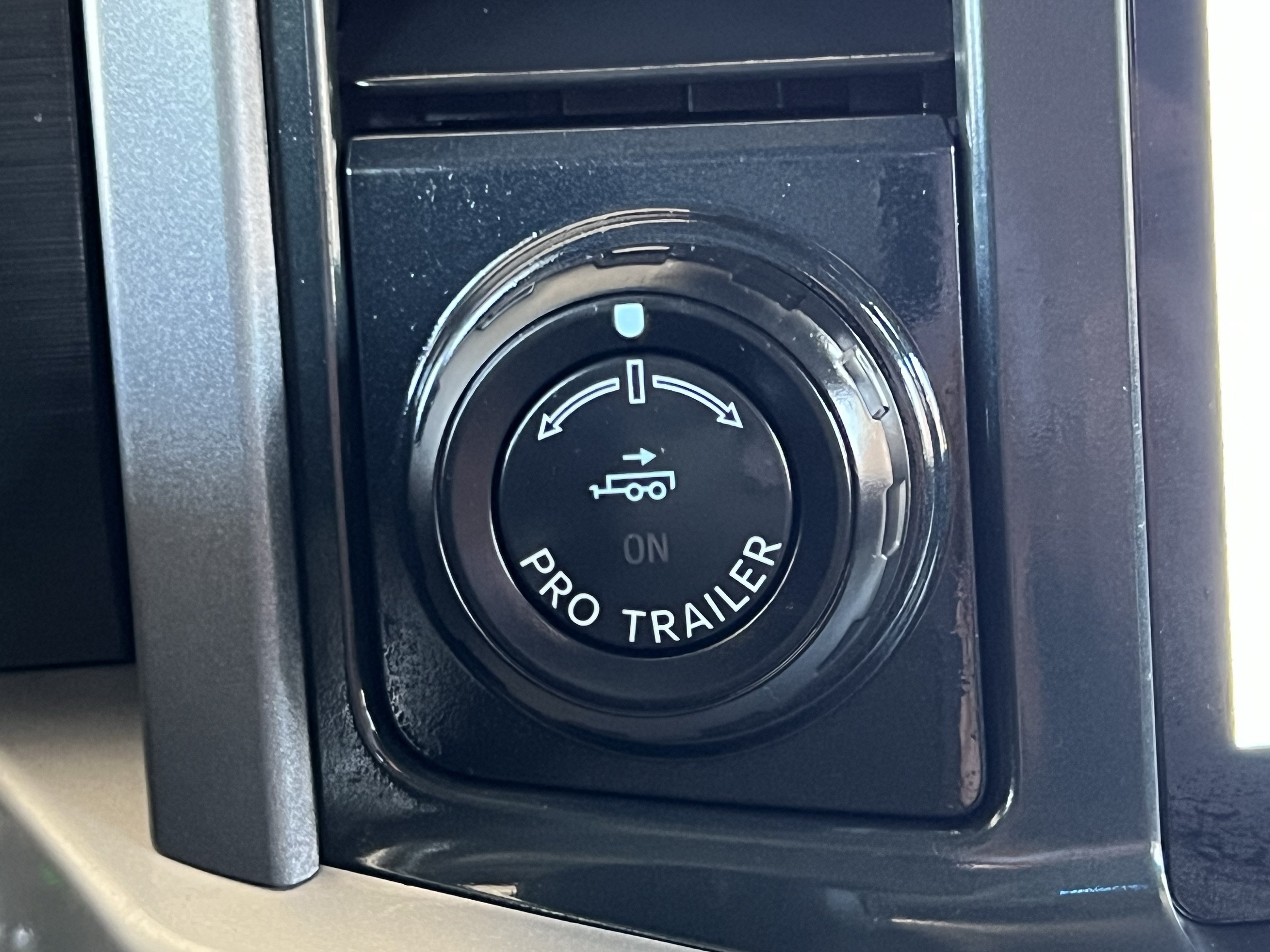 Used 2022 Ford F150 XLT w/ Equipment Group 302A High AWD/4WD image 31