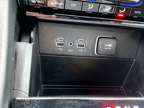 Used 2024 Jeep Grand Cherokee Laredo w/ Trailer Tow Package image 34