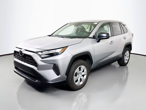 Used 2024 Toyota RAV4 LE image 2