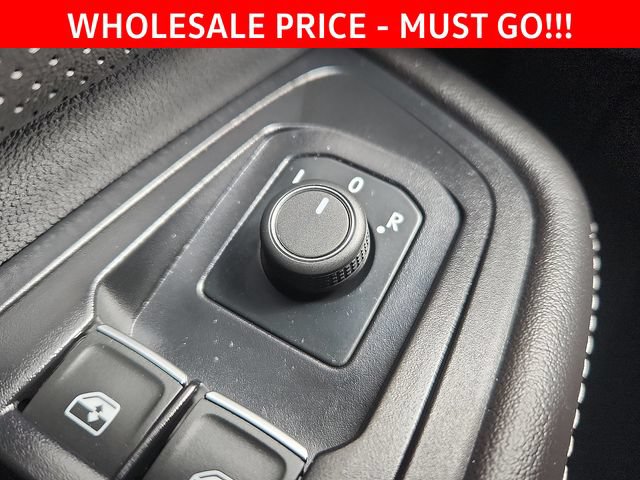 Used 2025 Volkswagen Atlas SEL AWD/4WD image 19