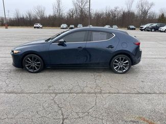 Used 2019 MAZDA MAZDA3 AWD Hatchback w/ Preferred Pkg video 2