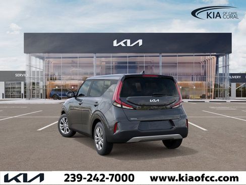 New 2025 Kia Soul LX image 4