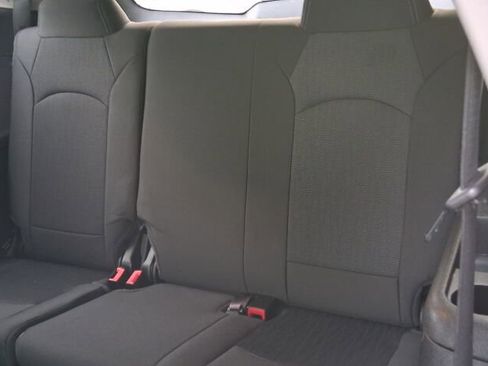 Used 2016 Chevrolet Traverse LT w/ Traveler's Package image 18