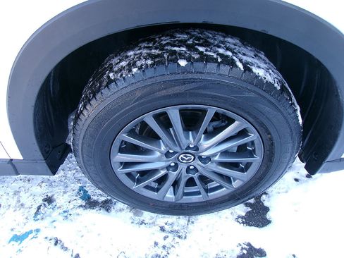 Used 2021 MAZDA CX-5 Touring w/ Touring Preferred SV Package image 7