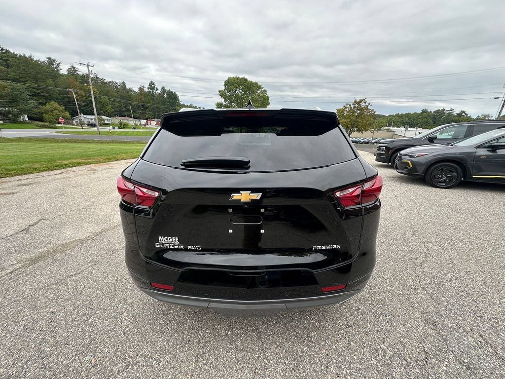 Used 2020 Chevrolet Blazer Premier AWD/4WD image 4