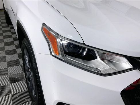 Used 2020 Chevrolet Traverse RS FWD image 38