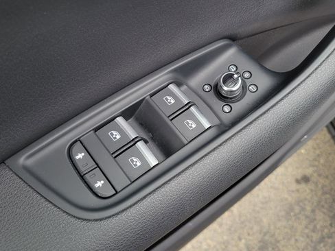 Used 2019 Audi Q7 2.0T Premium Plus w/ Premium Plus Package image 17