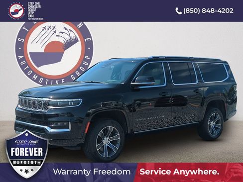 Used 2024 Jeep Grand Wagoneer L 4WD image 2