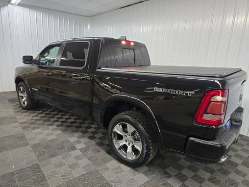 Used 2022 RAM 1500 Laramie w/ Sport Appearance Package AWD/4WD image 9
