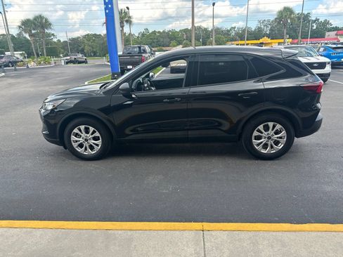 Used 2025 Ford Escape Active FWD image 7