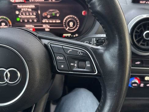 Used 2017 Audi A3 e-tron Prestige image 34