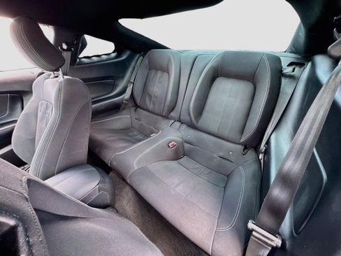 Used 2021 Ford Mustang Coupe RWD image 22
