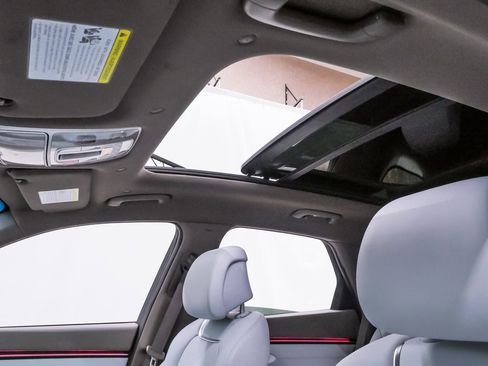 Certified 2026 Genesis GV70 2.5T Advanced image 10